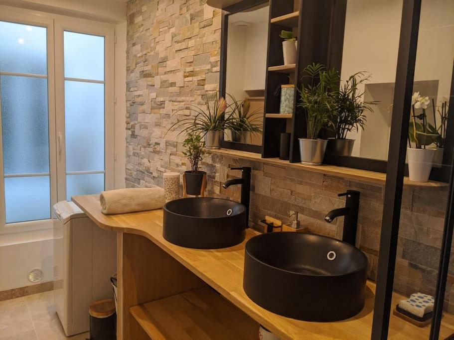 Logement : Climatisation, Garage, Jardin
