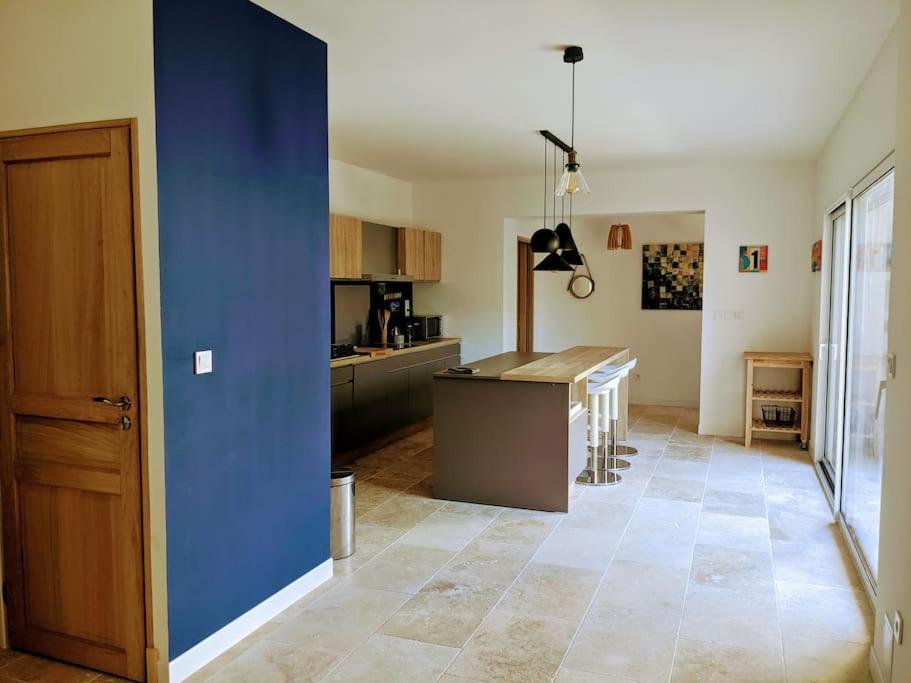 Logement : Climatisation, Garage, Jardin Avignon